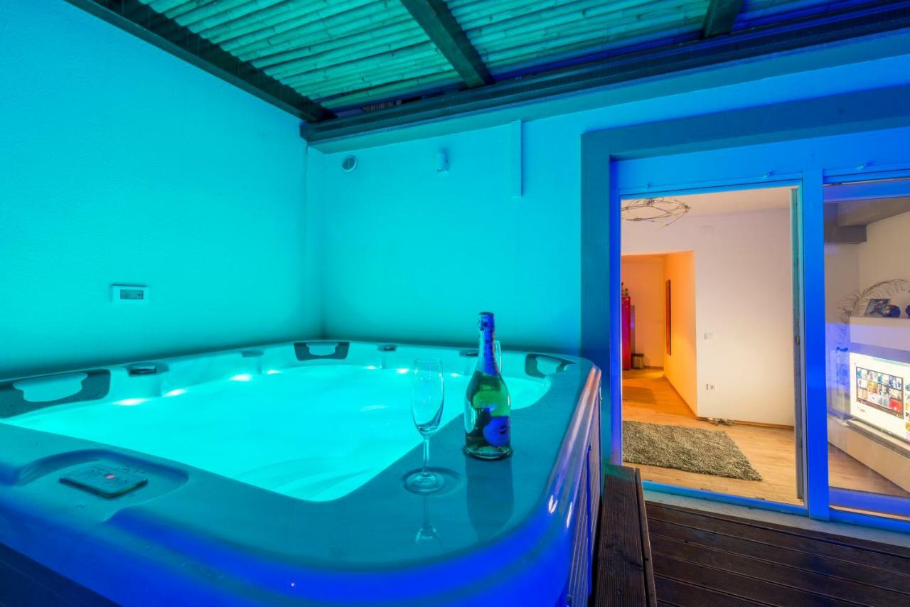 Leilighet Alena Luxury With Jacuzzi